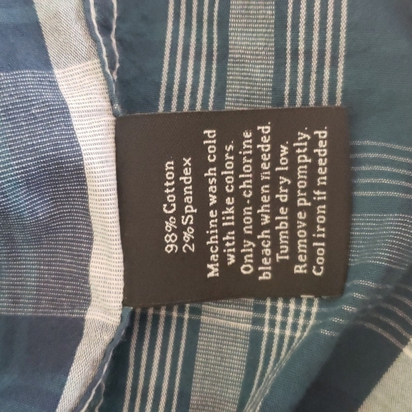 𝅺ROCK & Republic Casual  Roll-Sleeve Shirt - Men's - Picture 6 of 6